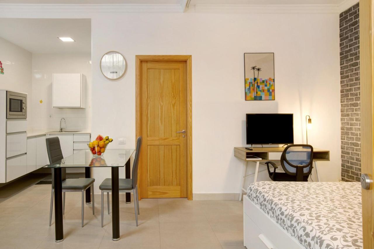 לאס פאלמס דה גראן קנאריה Beach Studio Apartment Canteras מראה חיצוני תמונה